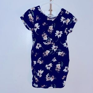 Loveappella maternity tee